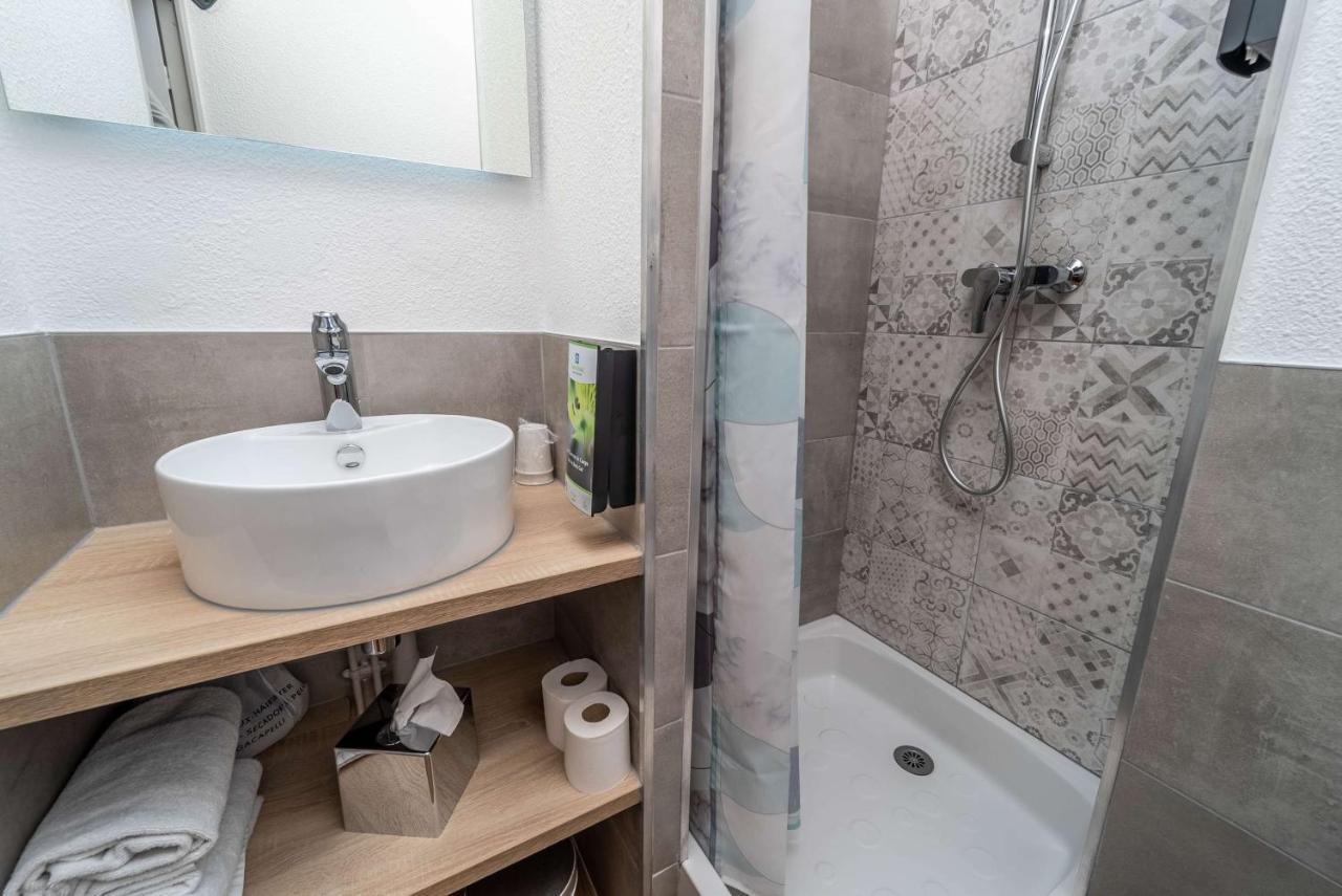 Sure Hotel By Best Western سارلا لا كانيدا المظهر الخارجي الصورة