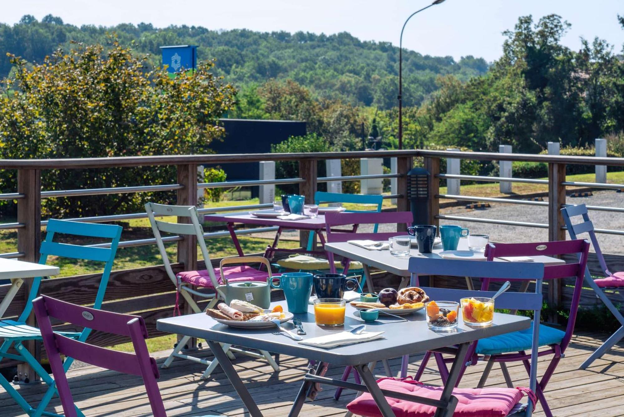Sure Hotel By Best Western سارلا لا كانيدا المظهر الخارجي الصورة